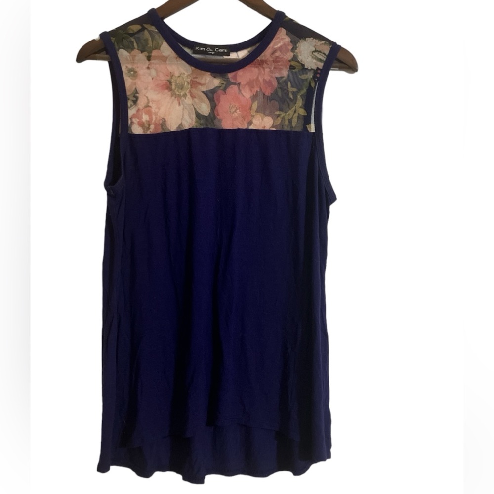 Sleeveless Kim and Cami top size large